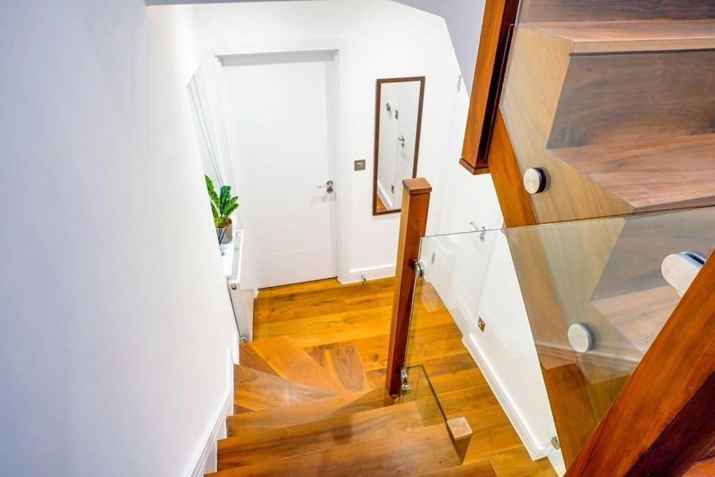 Appartamento Hyde Park Luxury 2 Bed 2 Bath House Londra