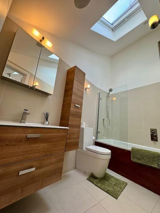 Hyde Park Luxury 2 Bed 2 Bath House * Londra