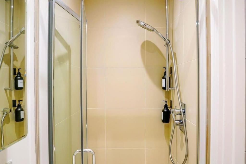 Hyde Park Luxury 2 Bed 2 Bath House * Londra